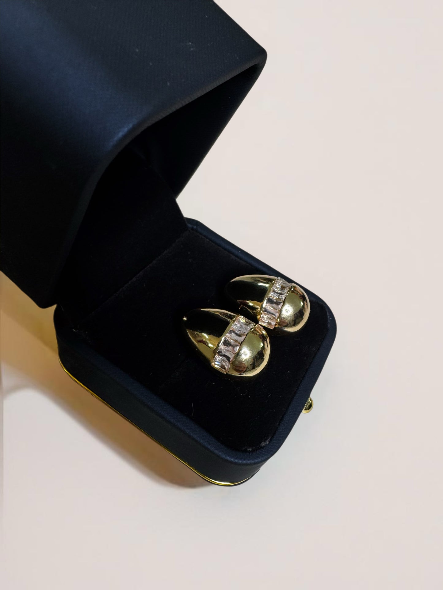 Boucle d’oreille Botte