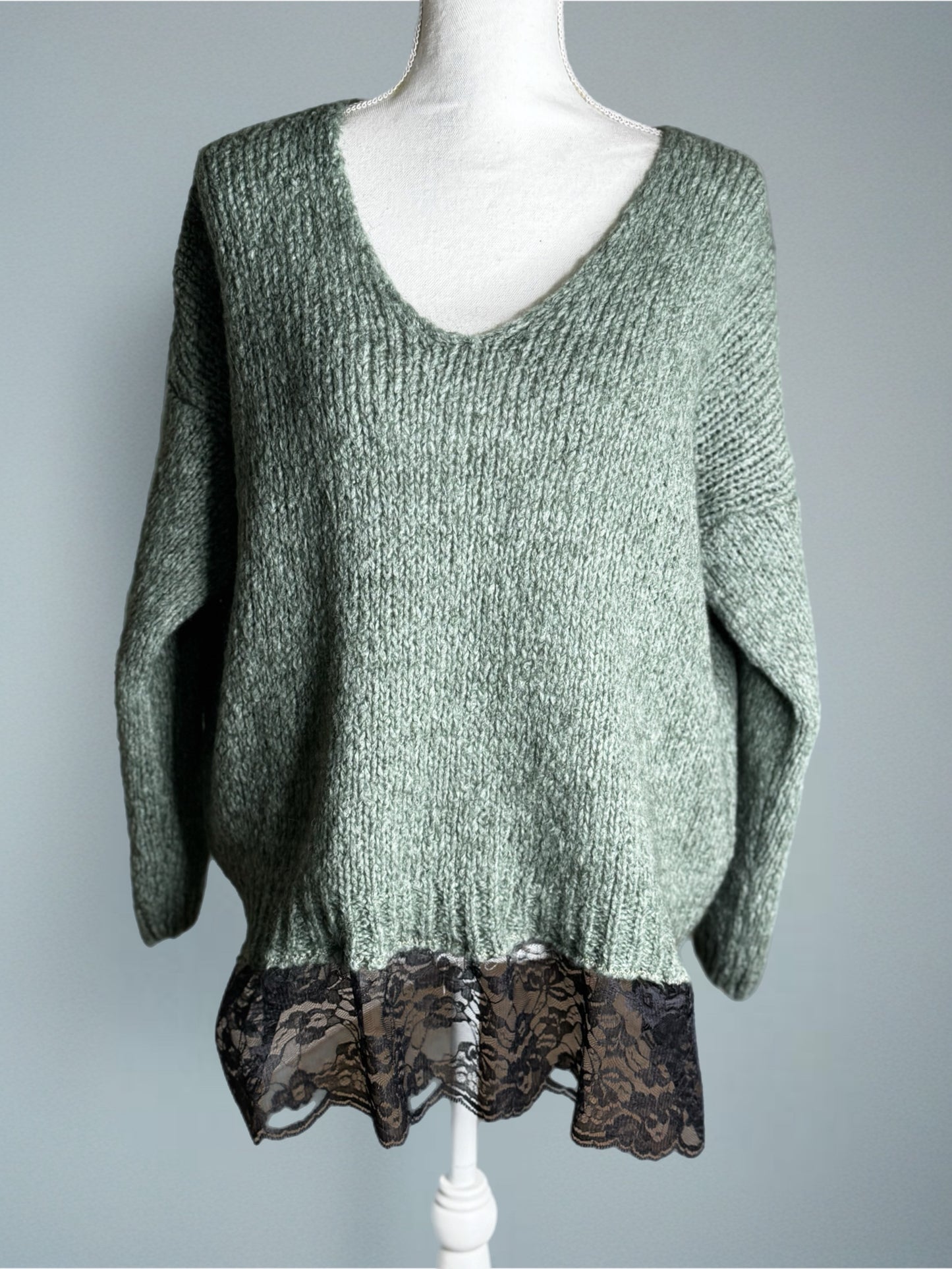 Le Pull kaki Lace