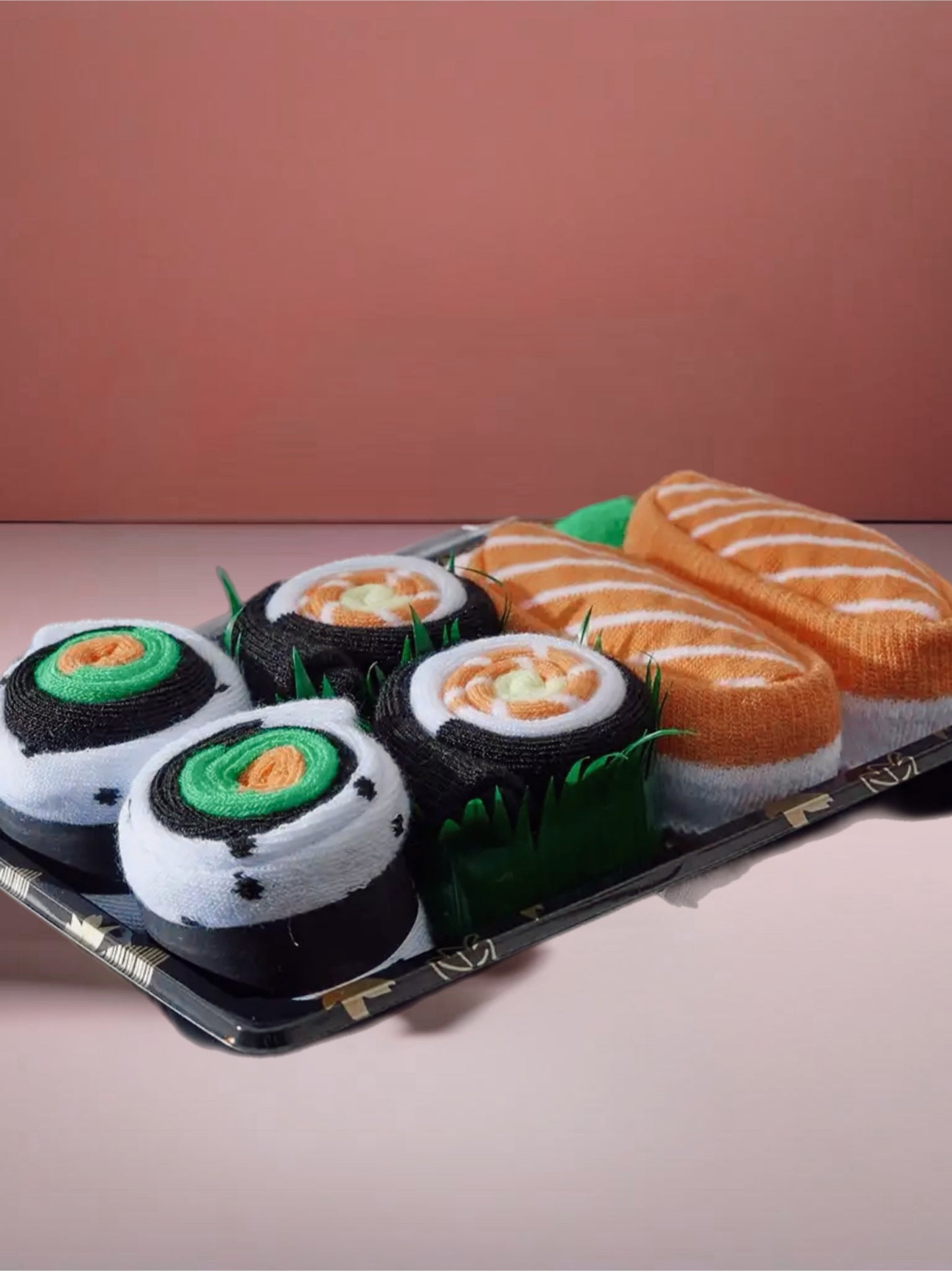 Love Suchi Socks