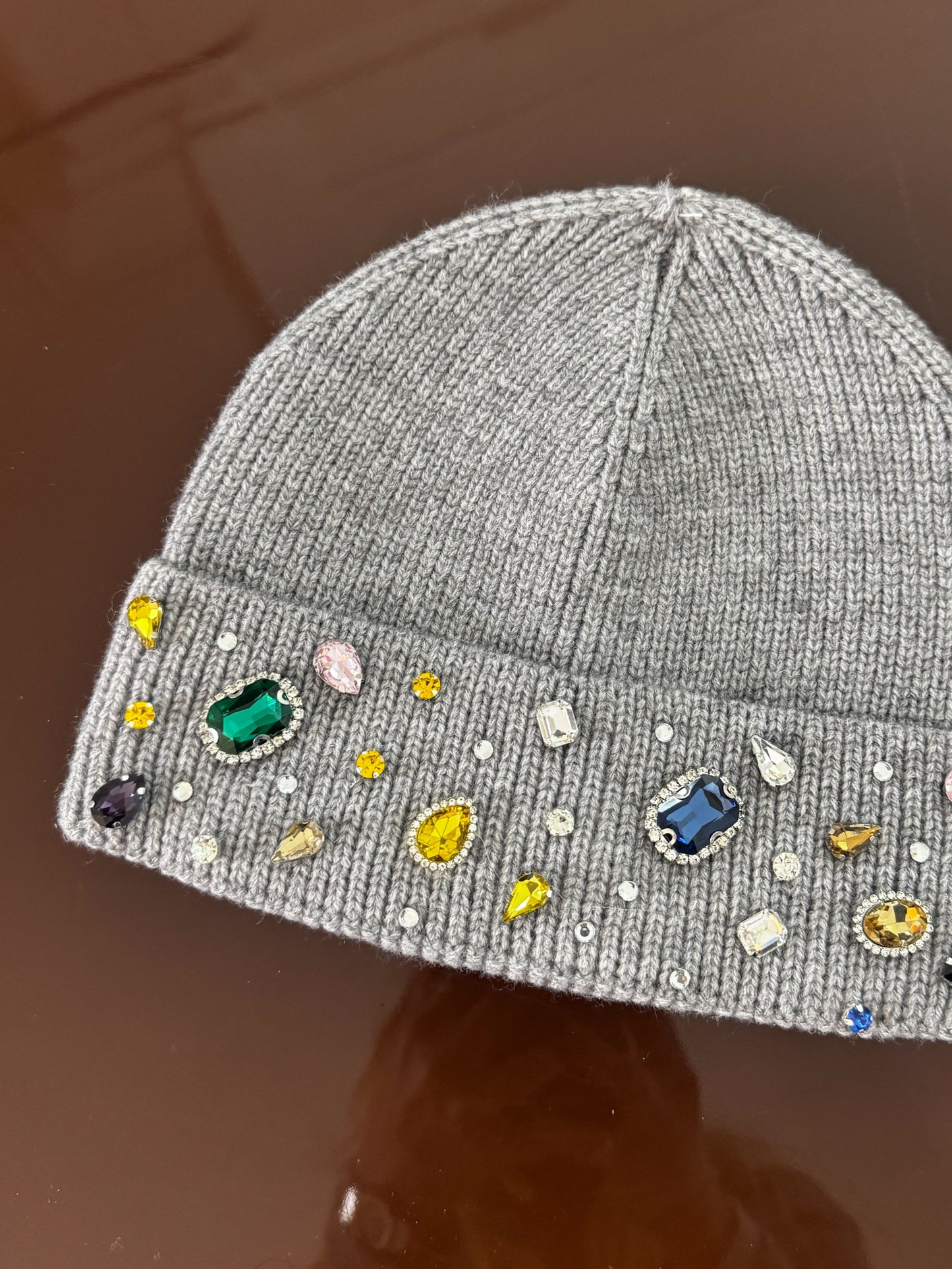 Le Bonnet Bijoux Gris